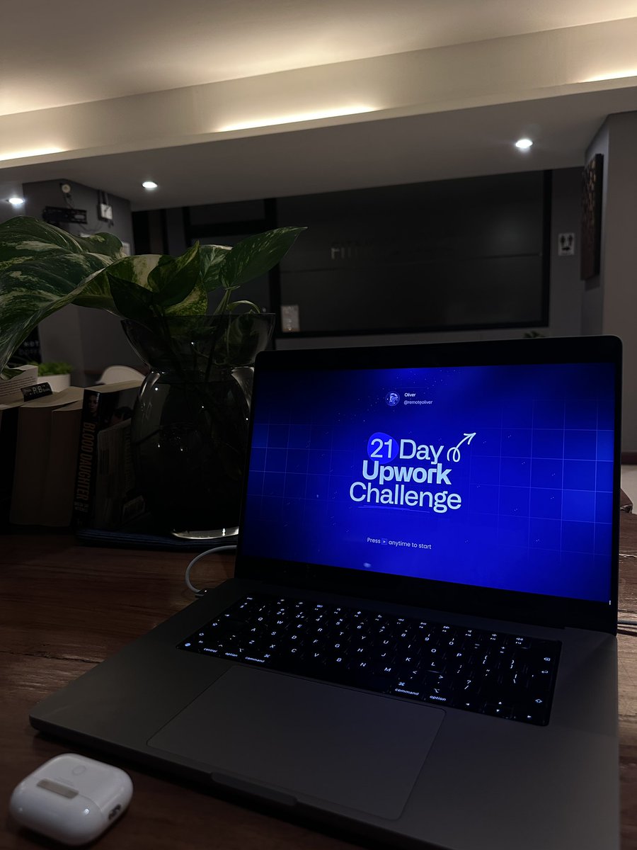🔮 A 21 Day Upwork Challenge.

A plan of action, checklist, covering all your weak spots.

Working in the hotel lobby to bring this together for you all. Yes it’ll be Free 👀

RT &amp; Comment ‘21days’ if you want access when I release it ⚡️