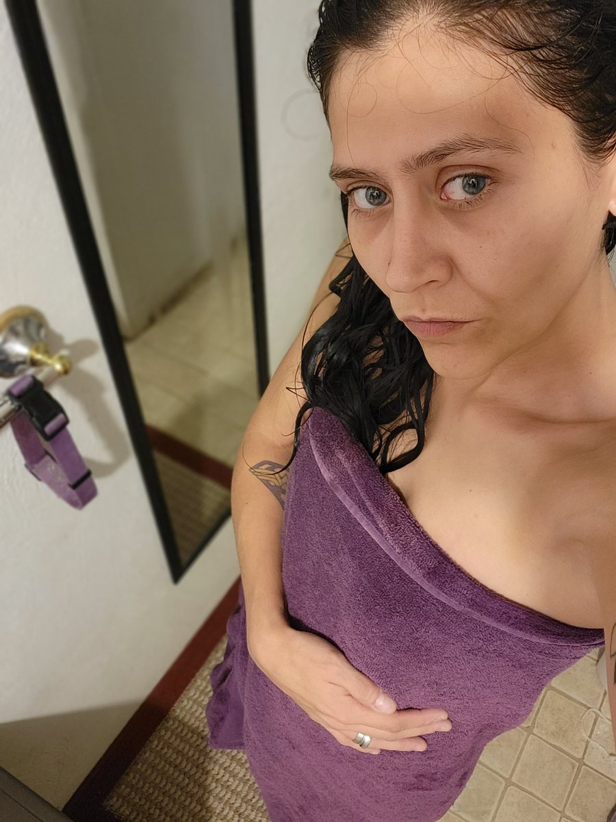 sbabyof1991's tweet photo. Shower before bed 😘 up close and personal on my other page! Check it out!

https://t.co/lJm9UDO3vq https://t.co/nNT50kON12