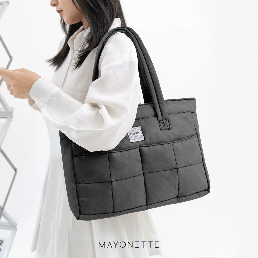Rienir123's tweet photo. Puffy bag 

Link: https://t.co/8i65sDQQxJ https://t.co/Oq2eDdxGeQ