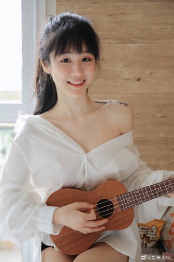 Occhipinti247's tweet photo. Bước qua quá khứ. Hướng tới tương lai.
Đặt cơ hội trong tương lai.
Đó là hành trình tự do và tự do tạo đối với mỗi chúng ta.
#是米儿啊 #米儿 https://t.co/3pcTuuimNe