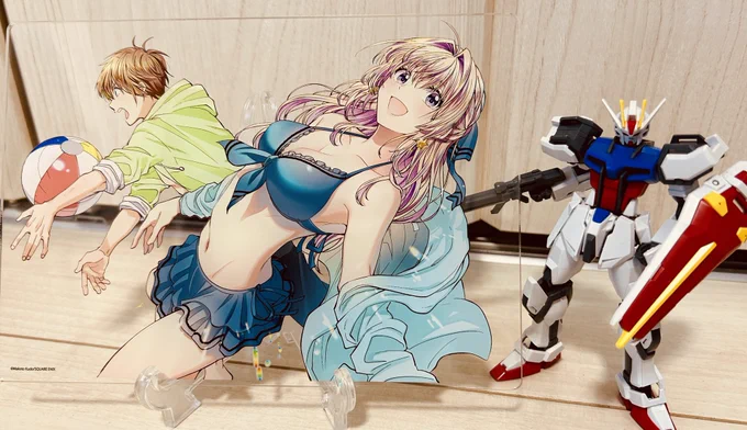 ポップアップコーナーのグッズサンプルひとついただいてきました。そしてオンライン販売始まったら再度告知しようと思ってたのにすっかり忘れてたし終わってたことに今気づきました。