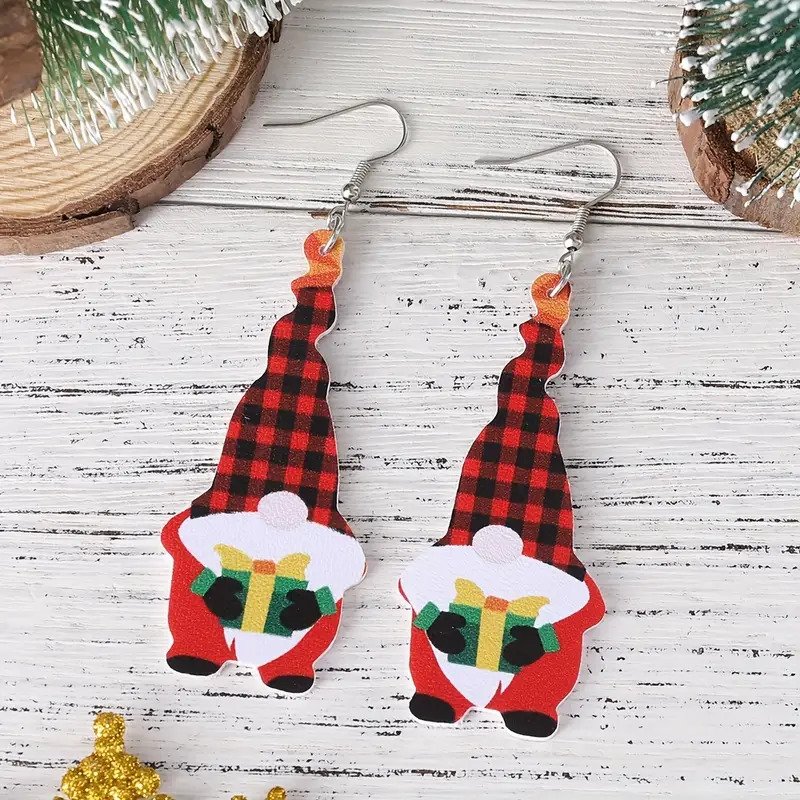 Check out Christmas Gnomes Leather Dangle Earrings Red Check Hat ebay.com/itm/1261924090… #eBay via <a href="/eBay/">eBay</a> #ferdsplace #the_treasure_ace #doubleretail #amandaleejewelry #reneelily