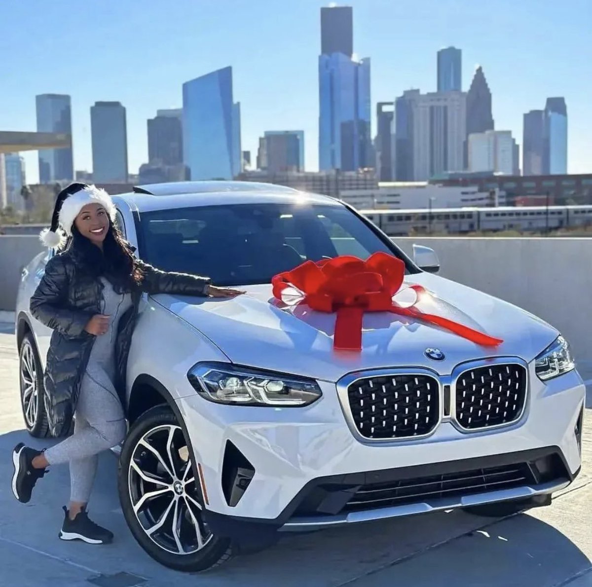 We getting this bag 💼 weekly, Do not be left out!! Send a dm and starting winning with the team.
Congrats to my client on her new car 🚘