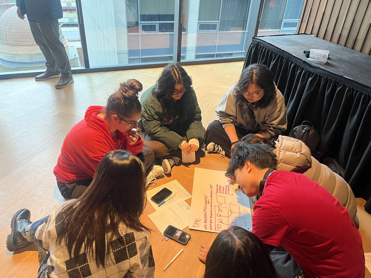 daartslanguages's tweet photo. Arts &amp; Culture SHSM students complete their I.C.E training at Allied Music Centre/Massey Hall! https://t.co/j83fzGyQZS