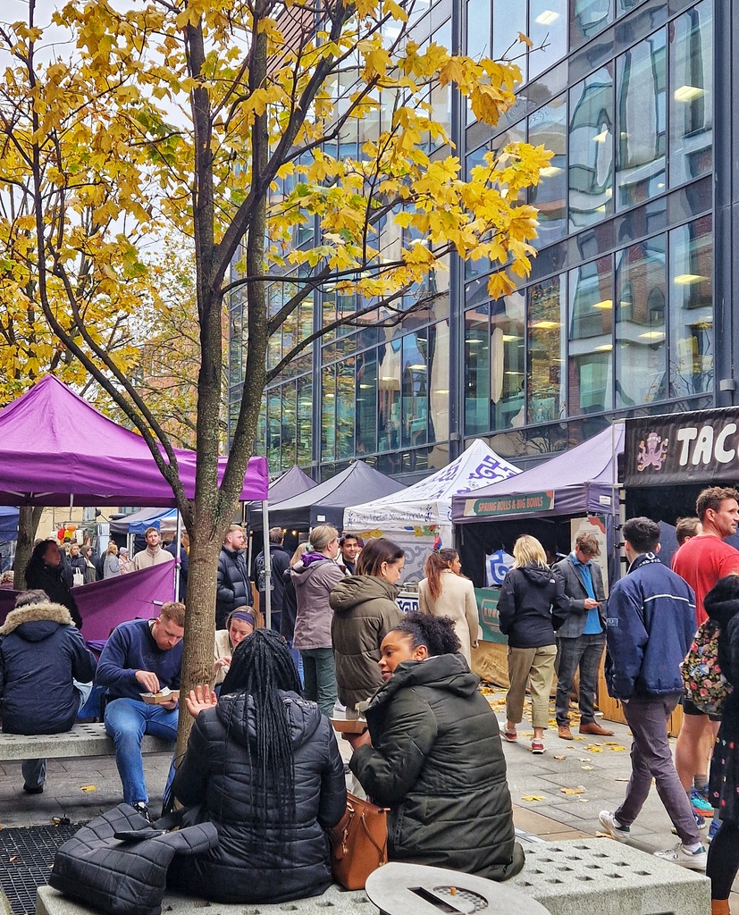 Bring your big coat and come get a lungful of fresh air and a belly food of street food today! 

We have an entire market of winter warming options that will your hump day into a hurrah day! 

Open from 11am - swipe for the full trader list! 

#bristol #bristolmarket #eatlocal