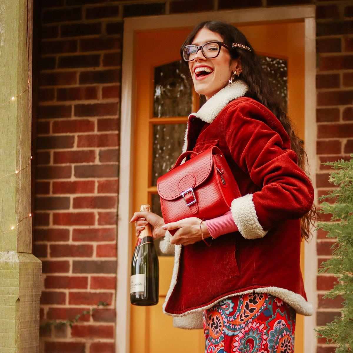 Getting into the festive spirit?!✨
Happy #Friyay!✨

brit-stitch.com