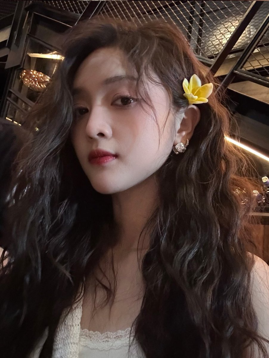 xuanyispics's tweet photo. https://t.co/P2UpuQyhOu