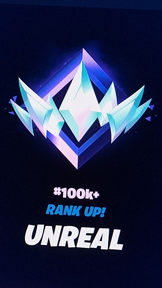 I'm late getting to unreal only started ranked like a week ago but God damn there's so many people in unreal this season 😂🤟