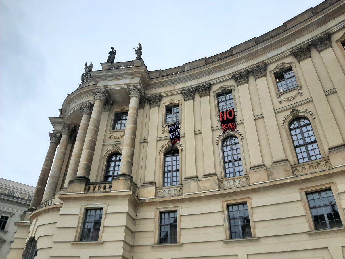 bengt__r's tweet photo. der nikolaus war da #noASOG https://t.co/hognSZbDQl