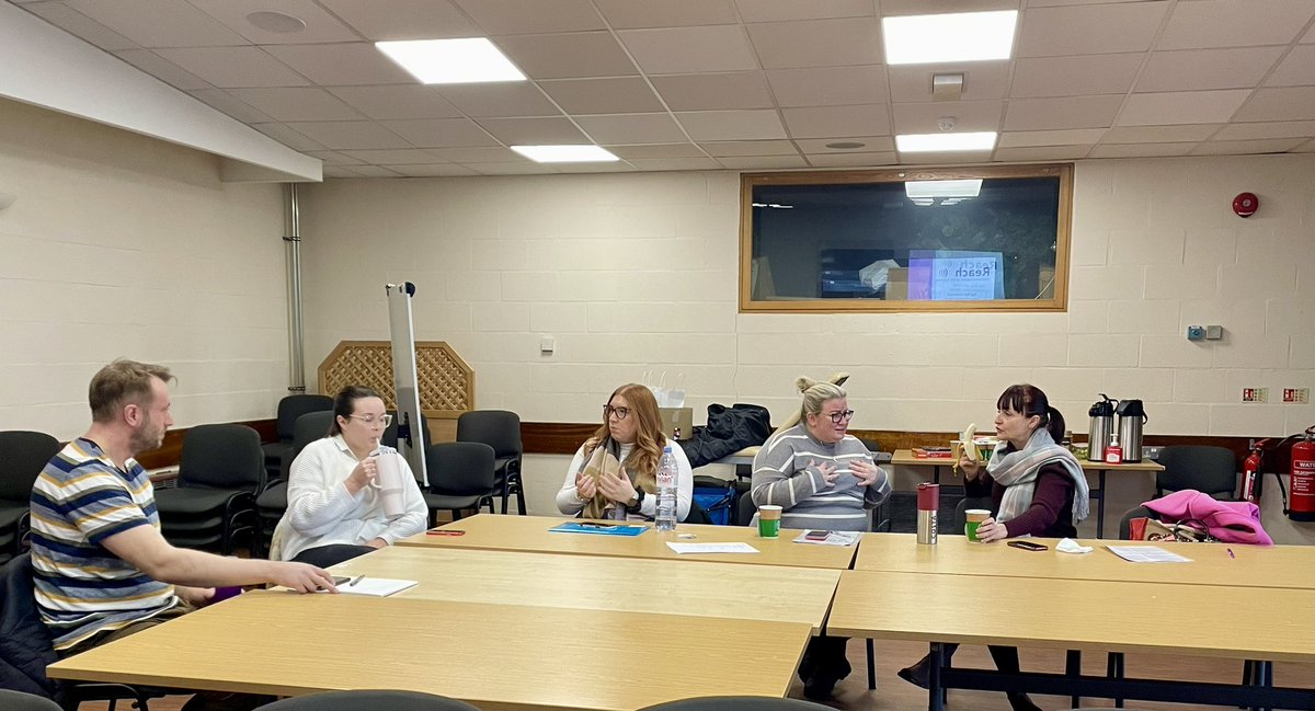 Sian Lewis tweet media