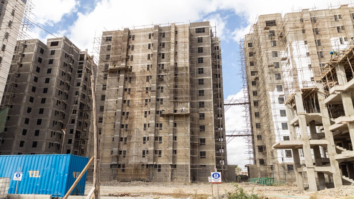 Benson_Mwiti_25's tweet image. Imagine with all these structures how our economy is improving because of this Boma Yangu program #LordsOfpoverty