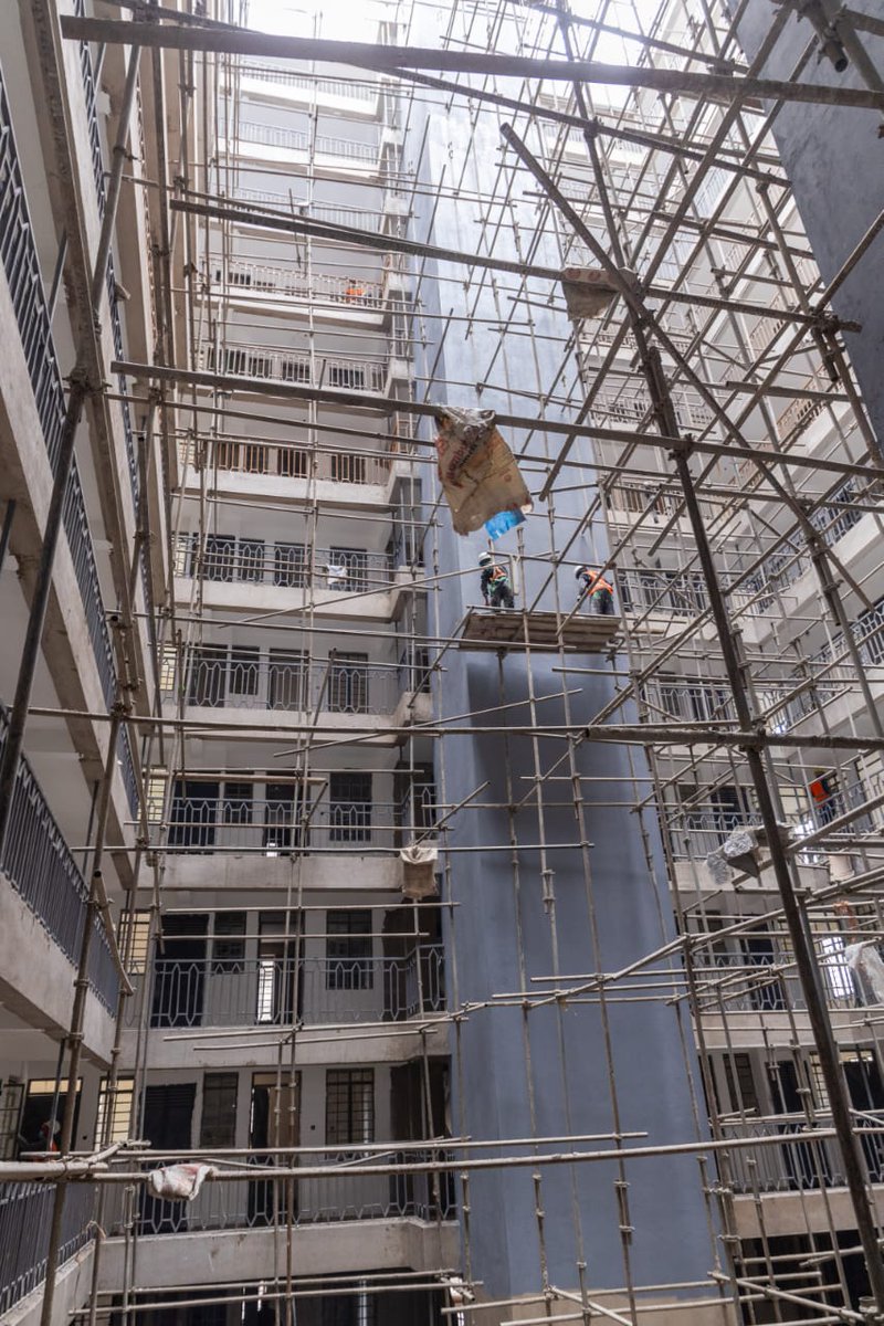 Benson_Mwiti_25's tweet image. Imagine with all these structures how our economy is improving because of this Boma Yangu program #LordsOfpoverty