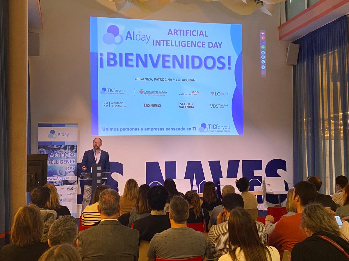 ticforyou's tweet photo. #AIDay https://t.co/3IX8jR1Vhb