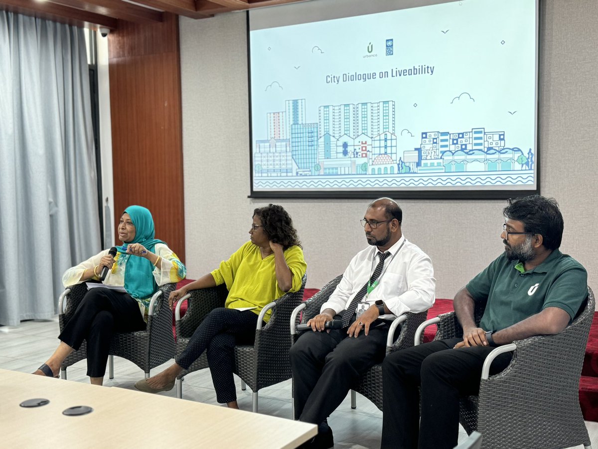UNDPMaldives's tweet photo. The dialogue sparked discussions with experts on the Hulhumale Liveability Index, use of data 📈 for planning sustainable cities 🌆and communities 🏝️ and how to expand lessons learned beyond Hulhumale for replicating and scaling of the index. #SDG11 https://t.co/OTmxFI75Nj