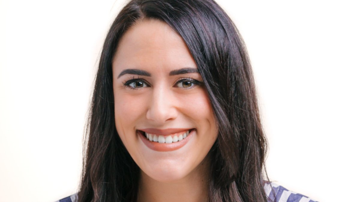 LBBOnline's tweet photo. Lauree Frechette joins @hansondodge as account director. https://t.co/qZuXb5tnMO https://t.co/sRYiZ1nllS