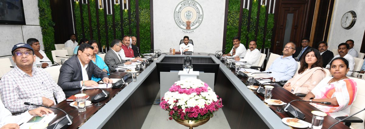 xpressandhra's tweet image. #AndhraPradesh Chief Minister @ysjagan inaugurated and took part in the groundbreaking ceremony of 21 #MSMEprojects worth ₹286 crore. The units are expected to attract ₹1,782 crore investments and create 18,034 #jobs

@NewIndianXpress