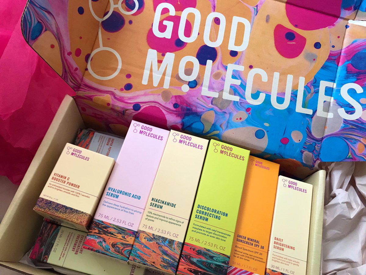 deeWelttiL's tweet photo. 每年黑五大囤貨🫶🏻
希望世界認識good molecules
無動物測試🐇純素🌱(大部分)
再造紙運送防震包裝♻️
美國品牌🇺🇸韓國製造🇰🇷
#AnywhereButChina #ABC_challenge
$300已經全港包郵💌
適合新手
一般精華30ml都只係$48平過the ordinary
但質地易吸收太~多
成份單純溫和不易敏感
而且外型同手感都更高級 https://t.co/4Ex5l9Pv5K