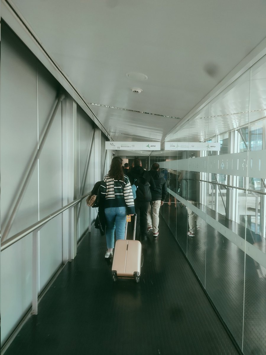 Spent the last 10 days across Geneva, London, Madrid, Paris, and Brussels.

Reconnecting with old friends and making new ones, while soaking in each city's vibe.

The last 3yrs have been a rewarding journey of growth.

Tiring? Yes, but I continue building my dreams from scratch❤️