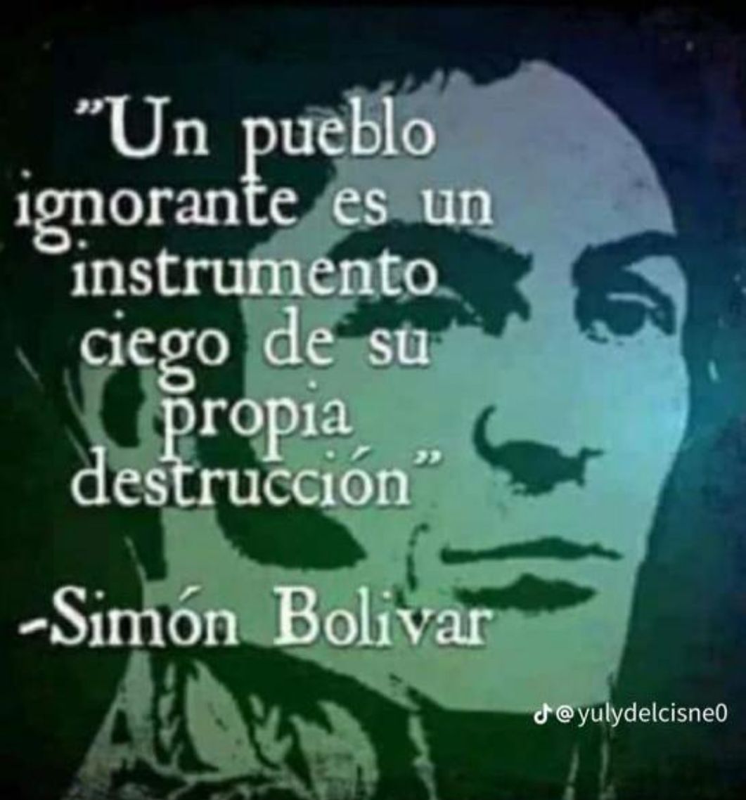 TuiterosxEc5's tweet photo. @MashiRafael @Cristianhv59 "Un pueblo ignorante es un instrumento ciego de su propia destrucciรณn" Simรณn Bolรญvar
Hoy por el odio de un 52% de la poblaciรณn , nos tienen hundidos en la miseria, pobreza y abandono total.
Reconozcan que en #LaDecada de #RafaelCorrea se vivieron grandes logros para el Ecuador. https://t.co/U9rwAaL2id