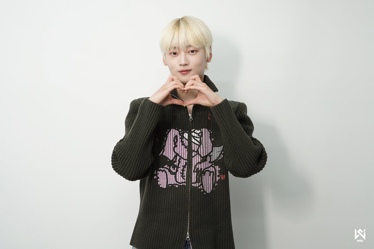 WEi__Official's tweet photo. [POST] 귀염뽀짝 앙큼폭스 !!석!!화!!생!!일!!

https://t.co/H4dbgSM5o5

#위아이 #WEi
#강석화 #KANGSEOKHWA https://t.co/scabNgPdWq