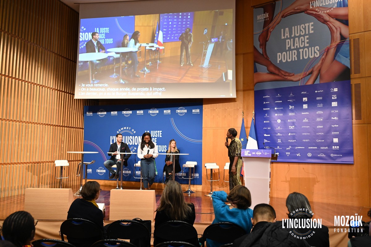 Time2Start_T2S's tweet photo. Le 3 ème sommet de l'inclusion économique fut un succès. Bravo aux équipes de @FondationMozaik.
Un superbe occasion de mettre en avant les entrepreneurs #fondssens
#Time2Start #entrepreneurs https://t.co/X6ePFjnRZz