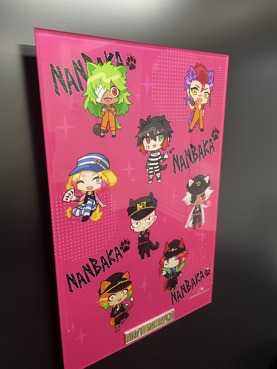 Sutcliffe_O_S's tweet photo. ＼TVアニメ「ナンバカ」オンラインくじ発売中です！／

A賞のメタライズアートを実物画像でご紹介！

重量感のあるA賞にふさわしいスペシャルなアイテムです！

販売サイトはこちら
https://t.co/TcKOkm7hzH

#nanbaka #ナンバカ #くじクリフ https://t.co/eZhDJhecuH