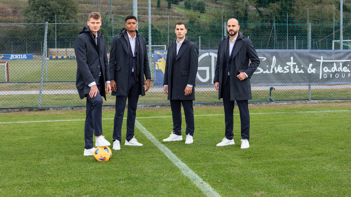 HellasVeronaFC's tweet photo. 👔 #SilvestrieTaddei  diventa #FashionPartner dell’Hellas Verona e vestirà i gialloblù per la stagione 2023/24 🟡🔵 

💻 Leggi tutti i dettagli della partnership ⤵️
https://t.co/Cou8pYmMZt 

#HVPartner #HVFC #DaiVerona💛💙 https://t.co/RMx4kJ3VqA