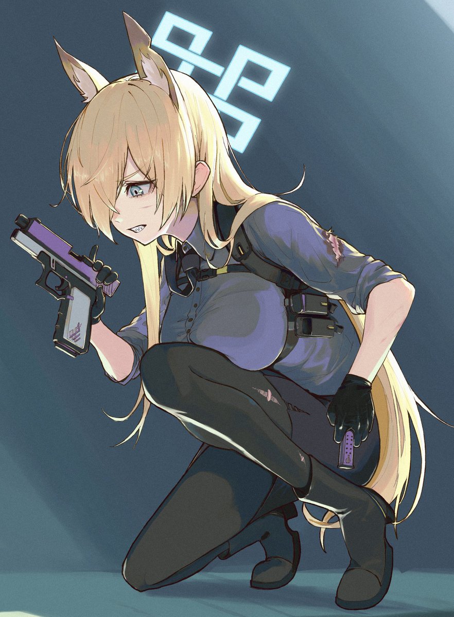 カンナ「尾刃カンナさんが片手でチャンバーチェックするシーン 」|ズモのイラスト