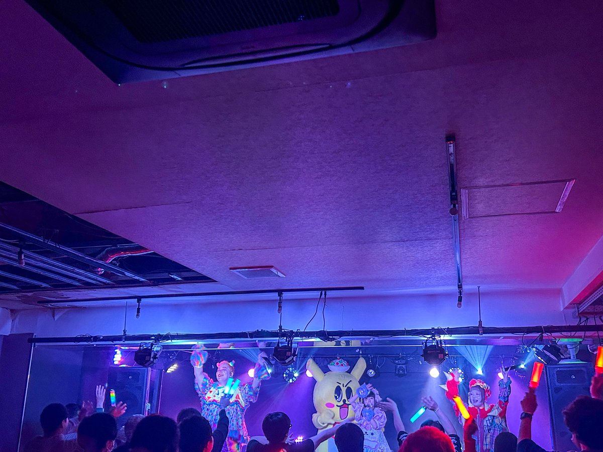 super_macaroni's tweet photo. JUG×JUG×JUG
ライブありがとうございました‼️

急遽25分枠でお届け致しました🥗✨️

この後20:30-21:30
終演後特典会となりますので是非お越しください📸 https://t.co/EWj9axFeuV