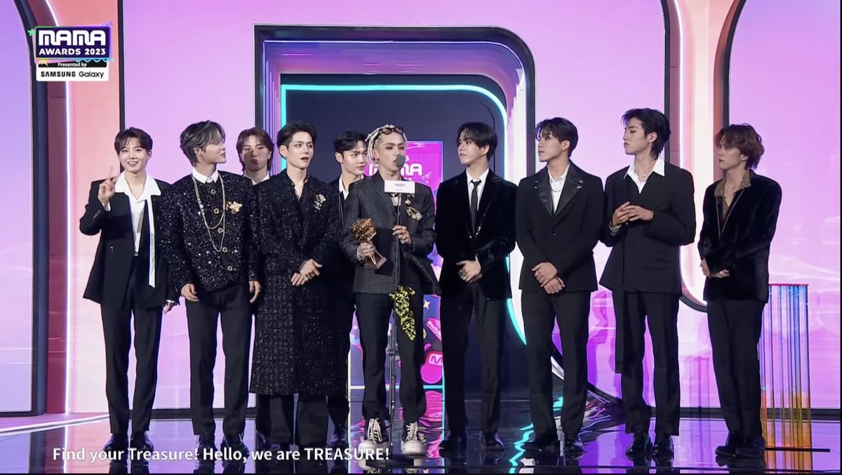 Koreaboo's tweet photo. Congratulations to TREASURE for winning ‘Favorite Dance Performance Male Group’ at the 2023 MAMA Awards! https://t.co/m0KQIqsooS