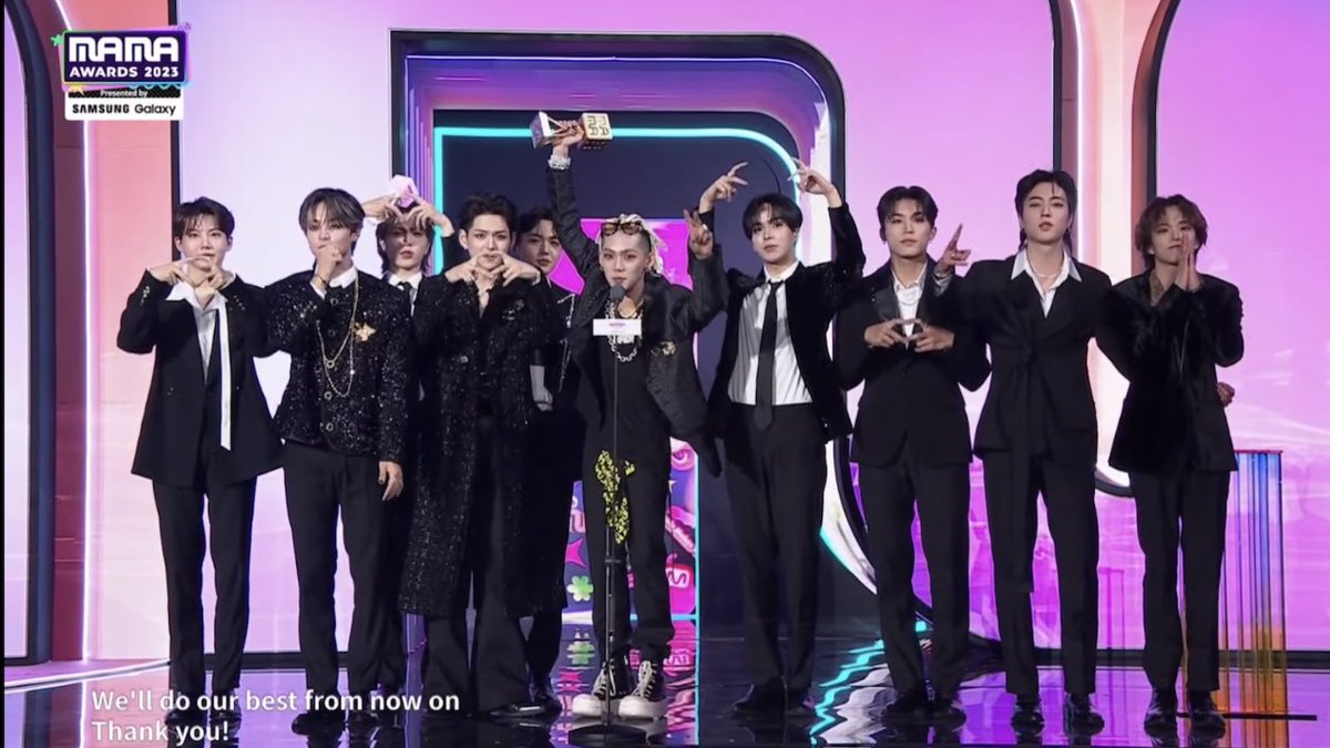 iksanpjw's tweet photo. Congratulations TREASURE for winning Favorite Dance Performance Male Group! #트레저 https://t.co/IVooooGH6x