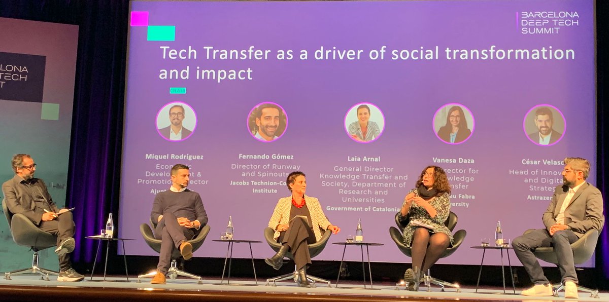 UPFBarcelona's tweet image. Comença la 2a. jornada del #BarcelonaDeepTechSummit!
Vanesa Daza @vdazaf , vicerectora de Transferència de Coneixement UPF, participa a la taula rodona:
"Tech Transfer as a driver of social transformation and impact"