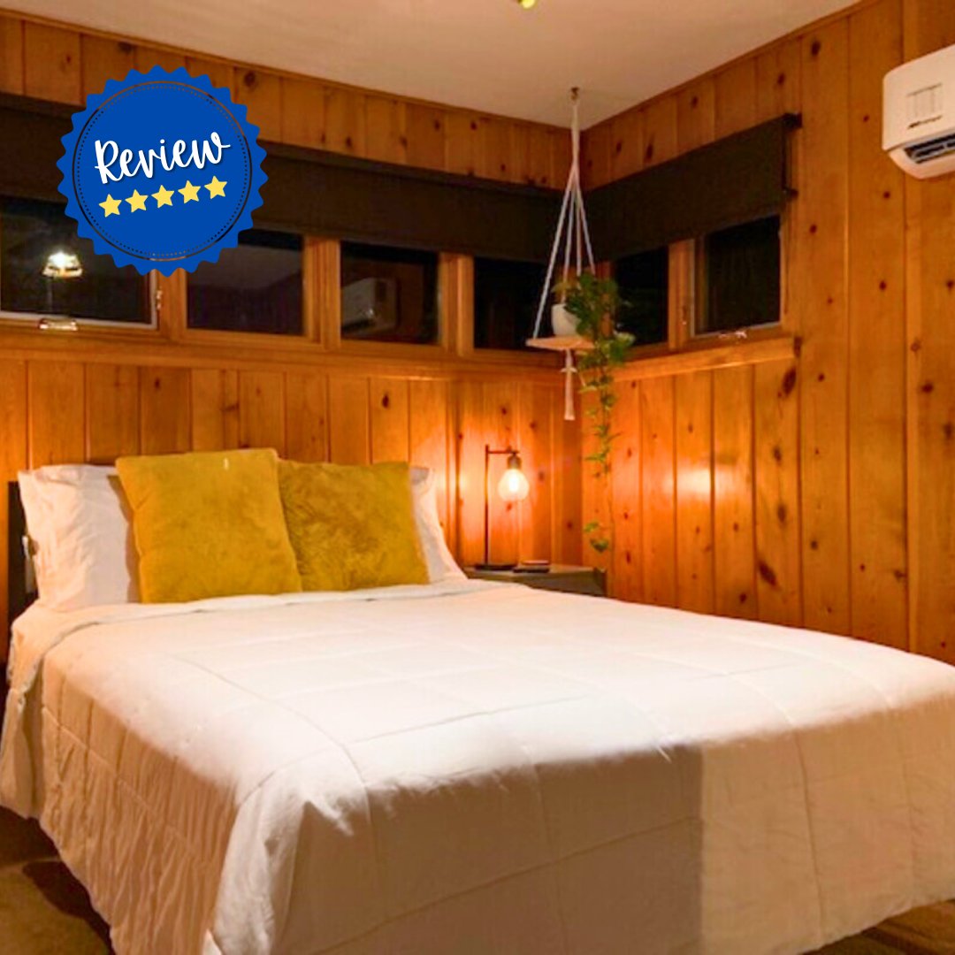 Homestay.com tweet media