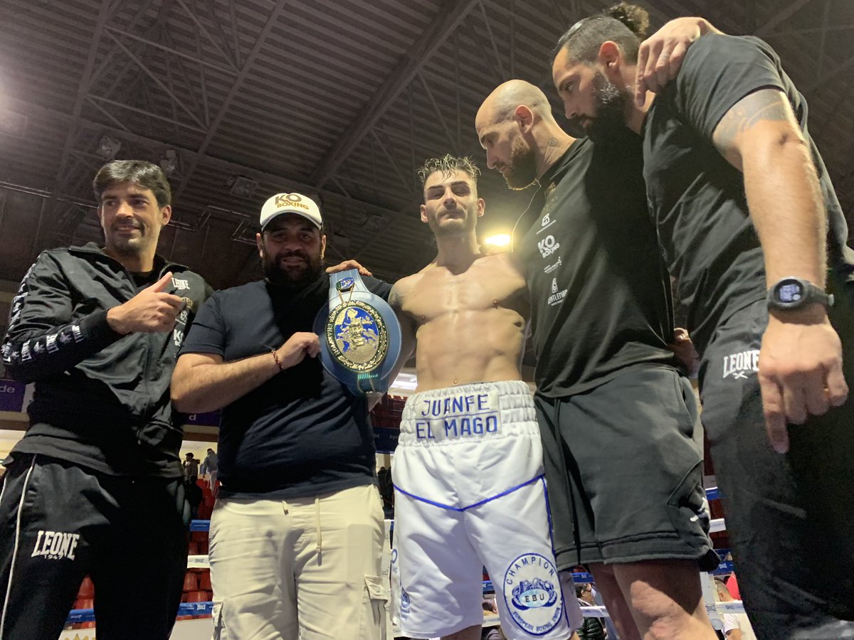KOBoxing2016's tweet photo. ¡COMBATE NULO EN VALLADOLID! Seguimos reinando en Europa… 
¡”Mago” vamos a por más!
@OscarZardain 

#Boxeo #BoxeoProfesional #ProBoxingTour #AdamasSport #KOBoxing #EvolutionBoxing https://t.co/WSmyus2KD8