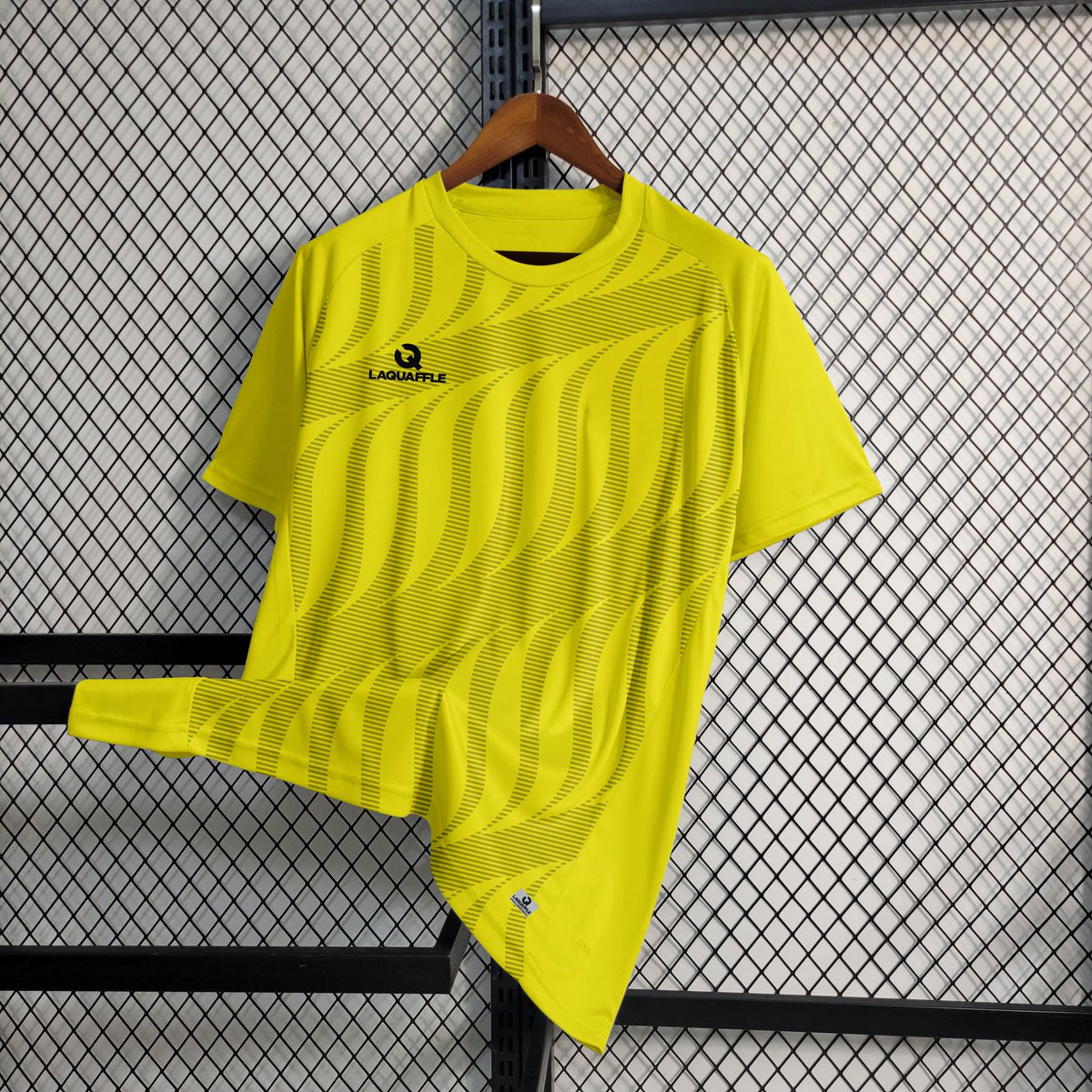 laquafflesports's tweet photo. 𝐁𝐋𝐎𝐎𝐌 𝐌𝐎𝐃𝐄𝐋
▫️Basic collar
▫️Raglan sleeveraglan
▫️Football jersey
#football #futbol #footballjersey #footballjerseys #footballjerseysoccer #soccerjersey #soccerjerseys #futbolforması #futbolformalari #bloommodel #basiccollar #raglansleeve #mockup #laquaffle https://t.co/Wbs3yqt8av