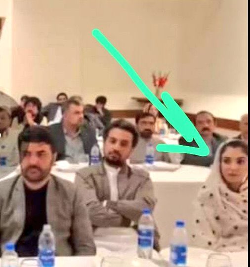 MashwaniAzhar's tweet photo. الیکشن کے التوا کی درخواست دینے والی”مینا”  کون ہے؟
جس نے نواز شریف اور مریم کے کوئٹہ شمولیتی پروگرام میں شرکت کر کے PMLN جوائن کی

اس کا مطلب ہے کہ تحریک انصاف پر ظلم کے پہاڑ توڑ کر بھی PMLN کو اپنی ہار نوشتہ دیوار نظر آ رہی ہے اس لیے الیکشن سے بھاگ گئی https://t.co/AbjxUjiApW