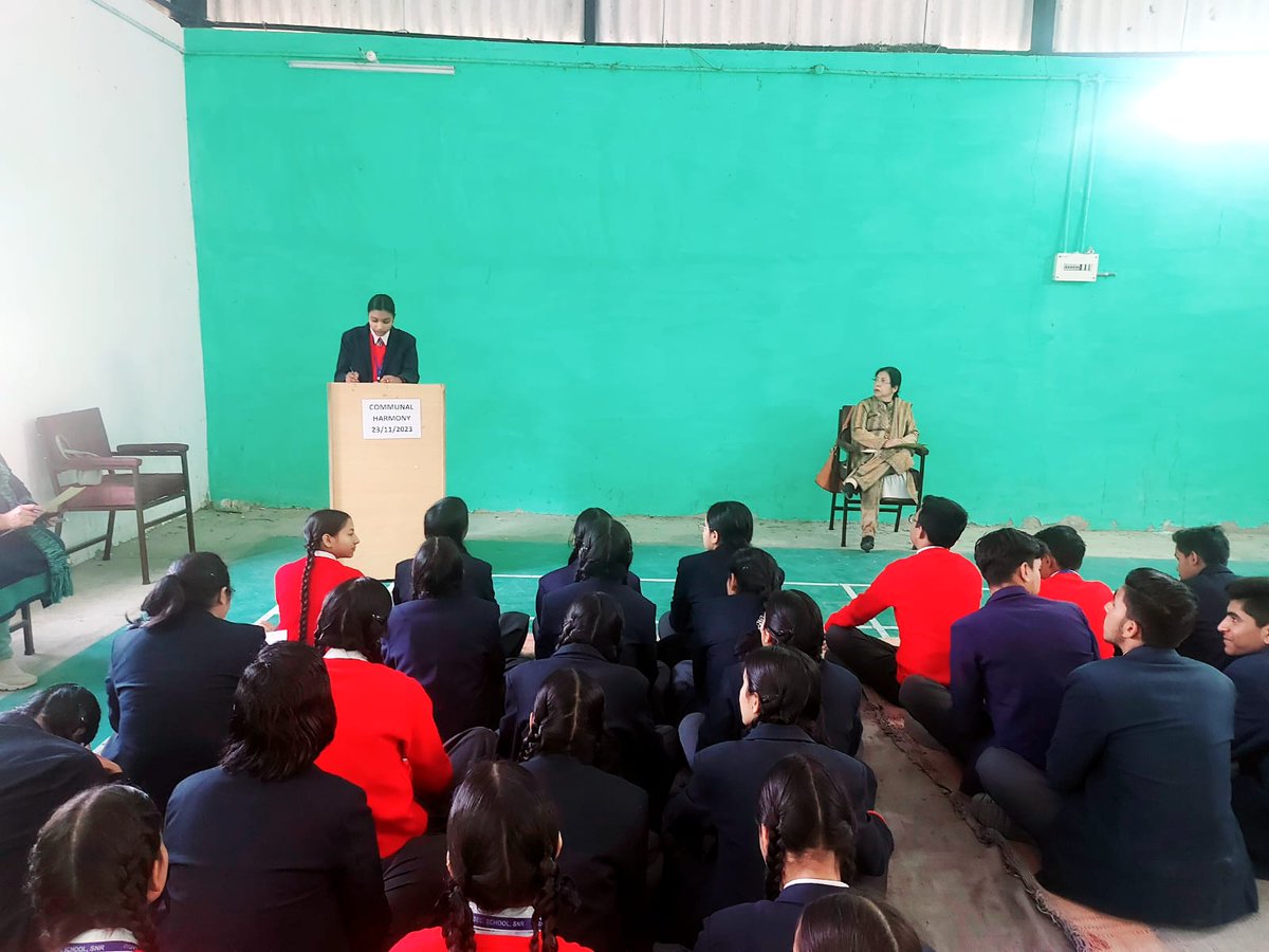 BBMBINDIA's tweet photo. As part of #communalharmonyweek, BBMB hosted a vibrant debate competition on Communal Harmony at Govt. Sr. Sec. School, BBMB, Sundernagar on 23.11.23. Students through their thoughts persuasively motivated all, promoting a sense of unity and bonding.
@MinofPower 
@nfchlnb https://t.co/CiDQ3AcuDd