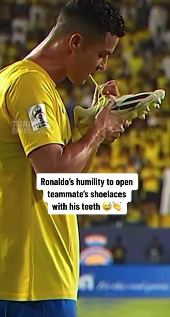 callmemehro's tweet photo. #CristianoRonaldo𓃵 not only possess extraordinary football skills with on-field brilliance but he is also unmatched by his off-field humility. 🙌🌍
Truly a remarkable humble and rare gem in the world of sports! 🌟⚽️ #CristianoRonaldo #HumbleGiant
#HumbleLegend
#Humblesuperstar https://t.co/GzEVQ5AhEK
