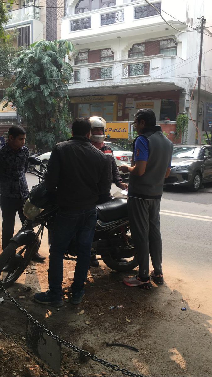 Illegal work being carried out by the neighbour at Hauz Khas for water and gas pipes without permission. First they came on Sunday and have come now! Kindly have this stopped! Stop harassing senior citizens!! <a href="/MCDSOUTH/">MCD SOUTH</a> <a href="/DelhiPoliceCom1/">Delhi Police Commissioner</a> <a href="/PwdPwdPwdPwdPwd/">Pwd</a>