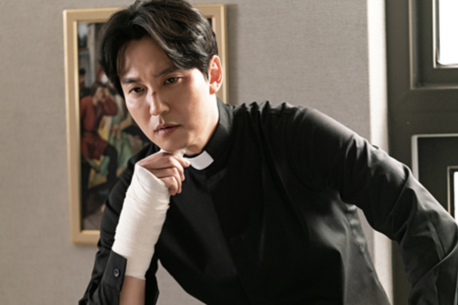 soompi's tweet photo. #KimNamGil In Talks To Reprise His Character In “#TheFieryPriest ” Season 2
https://t.co/va1rj9vDGy https://t.co/KRVYiiJmGp