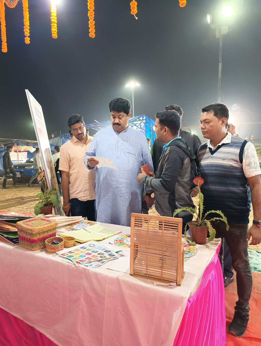 jitendradash70's tweet photo. @SDGOdisha is all set to raise awareness among youth, students and the public regarding SDGs at #KalingaBaliyatra ,#Paradip
Organized by District Planning &Monitoring Unit, Jagatsinghpur.
To know more, come visit the SDG Stall.
#SDG4ODISHA
#LocalisingSDGs
@CollectorJspur https://t.co/PJmTvpim7r