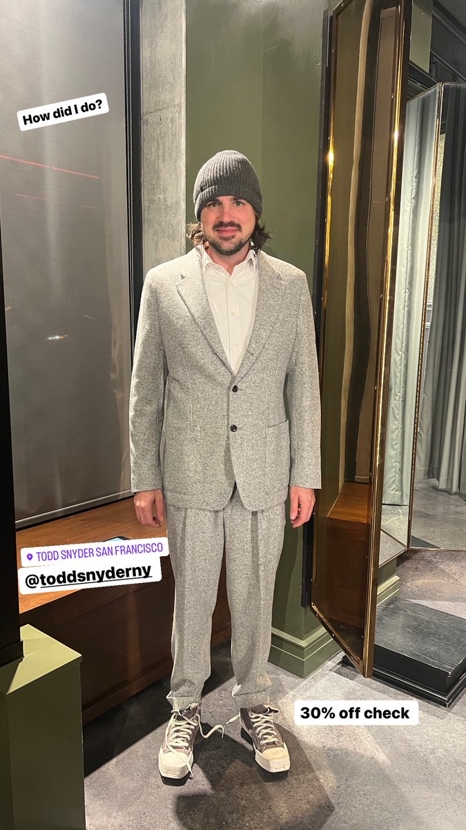 JamiesonHill's tweet photo. Are you Art Basel ready?
Or you got a bag full of hoodies?
#FoundersClub #OrbEnergy https://t.co/2VFRK3oJby