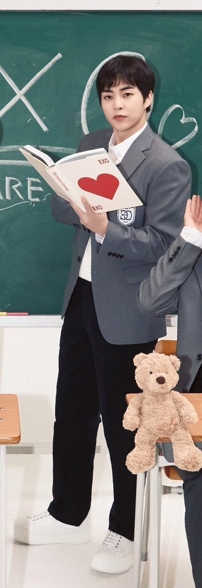 xiu_ring90's tweet photo. 엑소 시그 시우민 고화질 업데이트!
#시우민 #김민석 #XIUMIN #シウミン #秀珉 https://t.co/Ojv2r72t6x