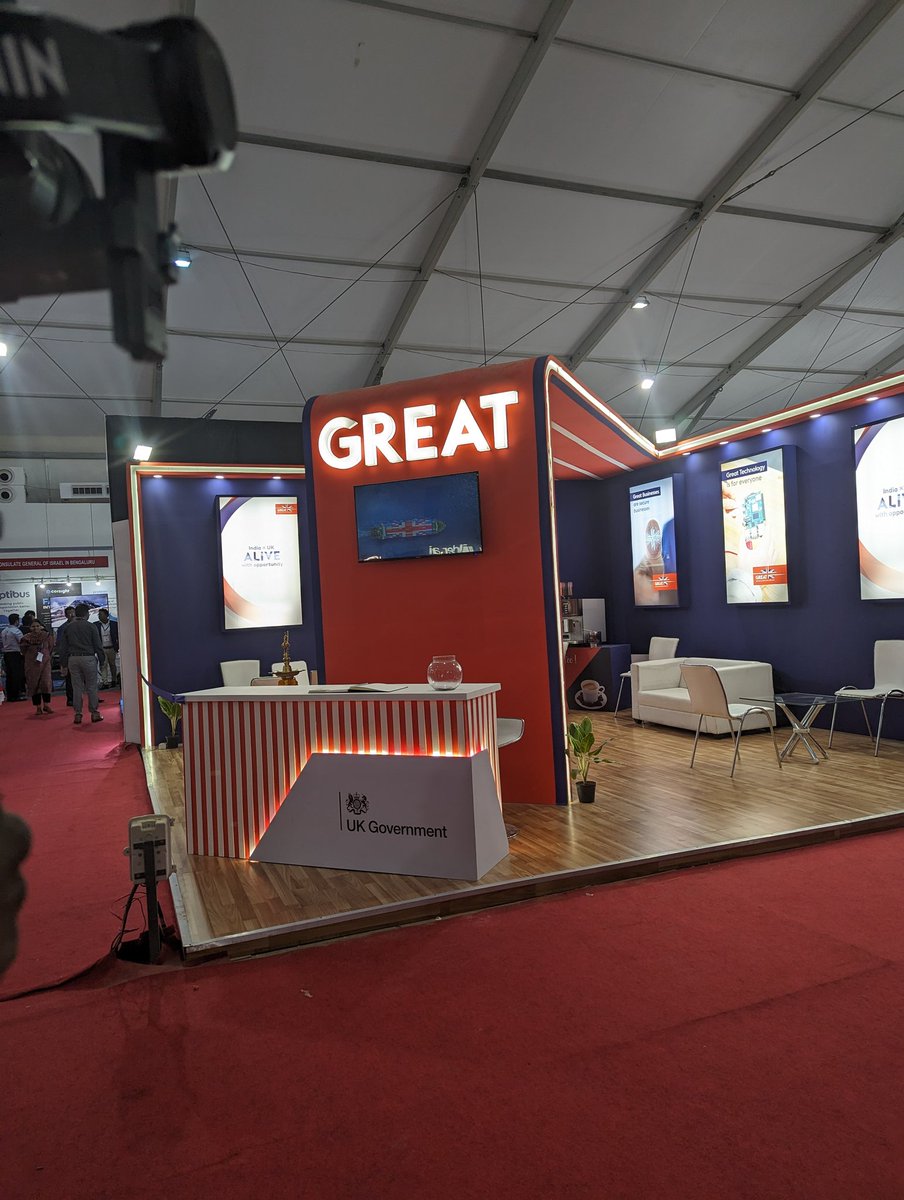 arzoosachdeva3's tweet image. Visit us at the UK Pavilion at the @blrtechsummit 
@UKinBengaluru is pivotal  to getting UK technology to India at the #BengaluruTechSummit2023 . The pavilion is showcasing our technologies and making #Great collaborations happen.

#GreatTechnology