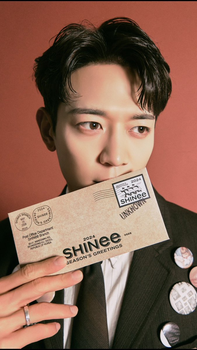 jonghyunpoems's tweet photo. choi minho the fucking man that you are https://t.co/ZFP856RnKl