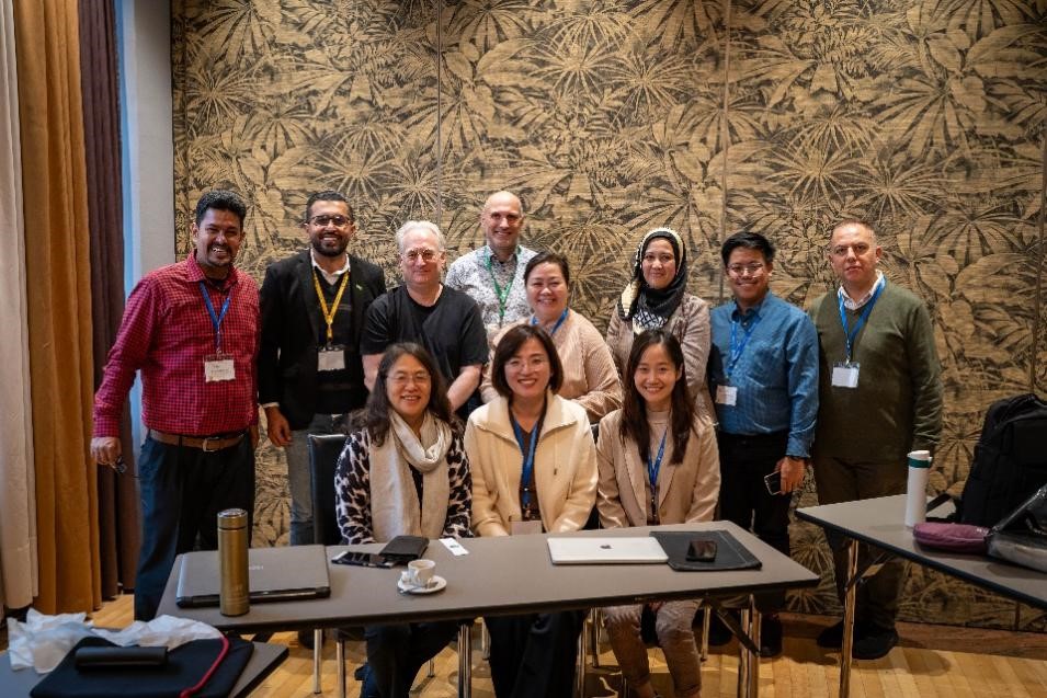pnu_system's tweet photo. PNU Faculty Members Present AIED Project Ideas at ASEF Classroom Network Conference

Read more: https://t.co/I9xKAxlr8d https://t.co/BMA0TjLr6M