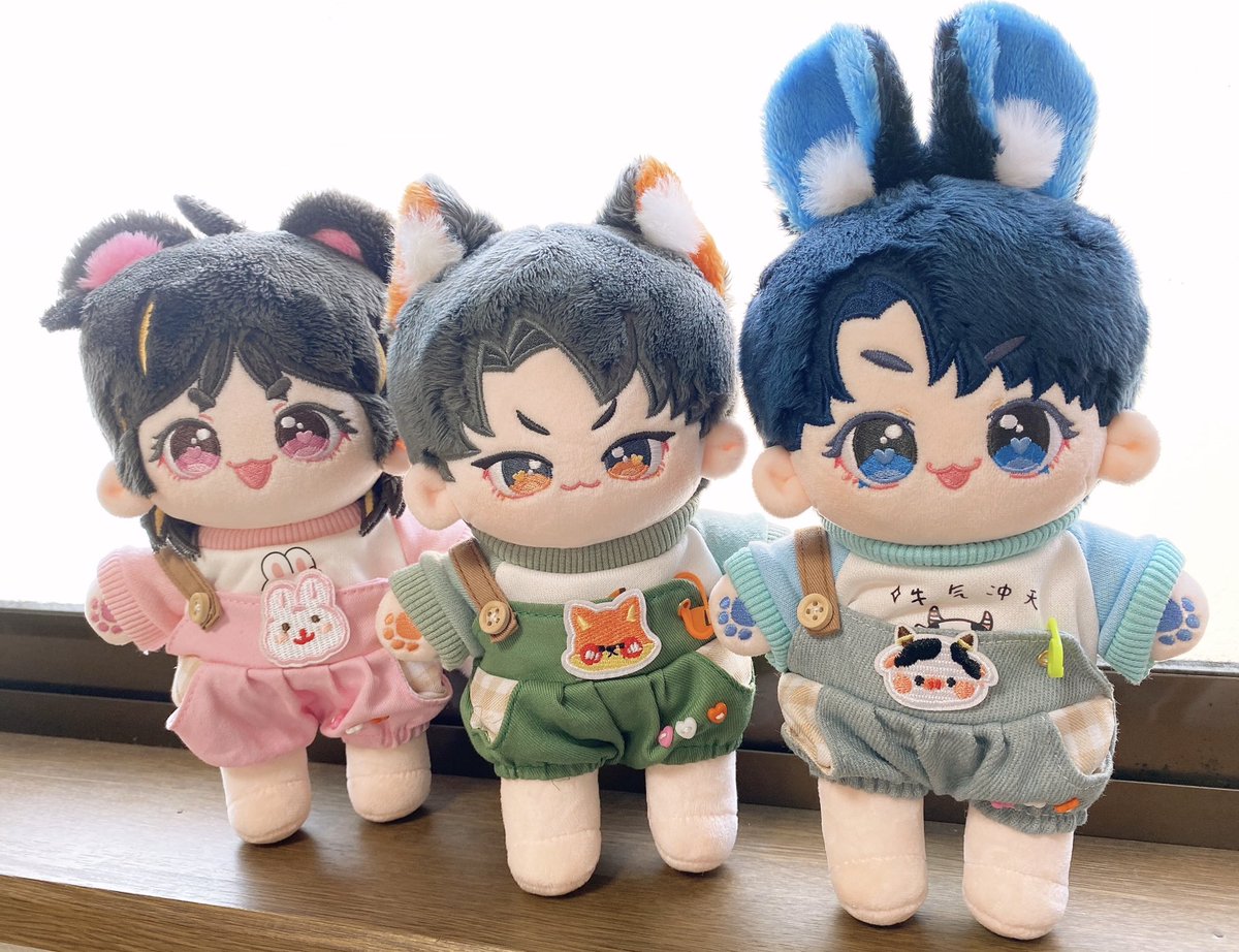 alpacalypticMX's tweet photo. ✨TXT LOVERZ DOLL BY @_Dubaddu_loverz ✨
🇲🇽 MEXICO G.O 🇲🇽

🏷️Detalles
•No incluyen ropita, vienen encueroles 😳
•Tienen colitas que se pegan y despegan con imán
•20 cm de alto

💰$391 + EMS a USA + cruce a México para evitar que aduana los retenga.

Envía DM para hacer pedido. https://t.co/znWdSjSiWD