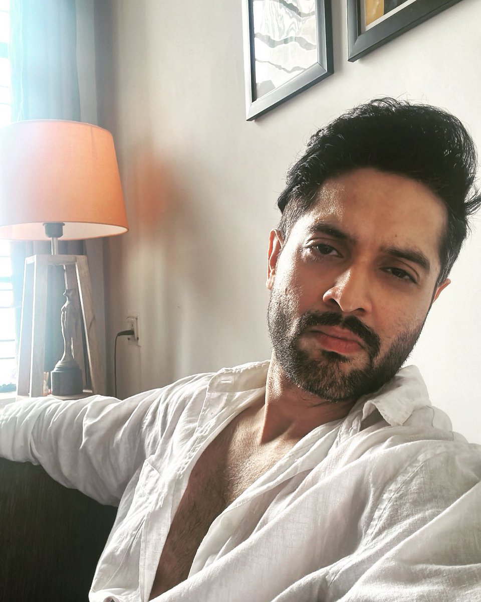 VikramChatterje's tweet photo. Let’s start the day then! 🖤 https://t.co/va9UPeT6Qw