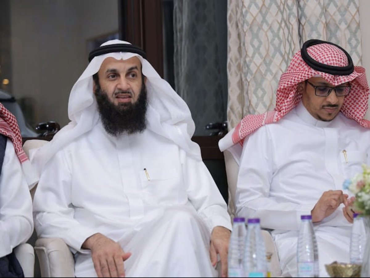 كلية الطب tweet media