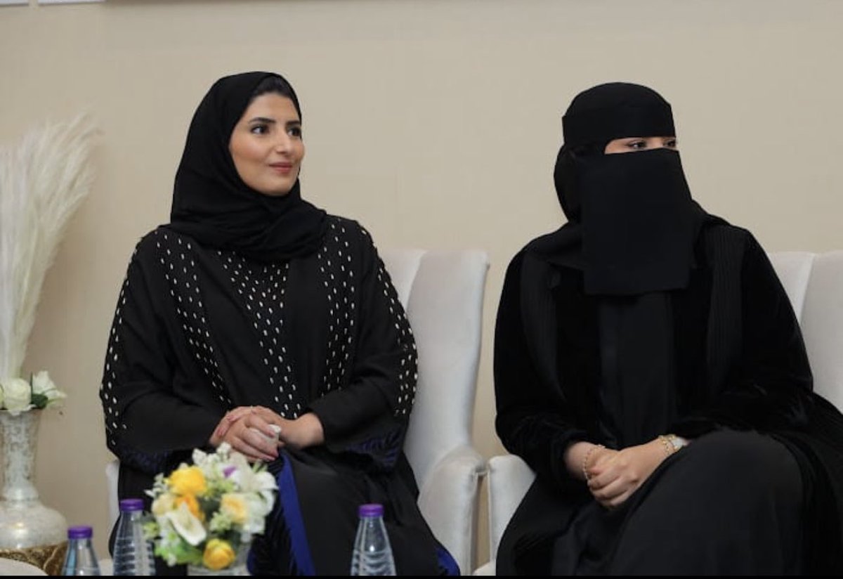 كلية الطب tweet media